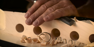 utskjæring av instrument